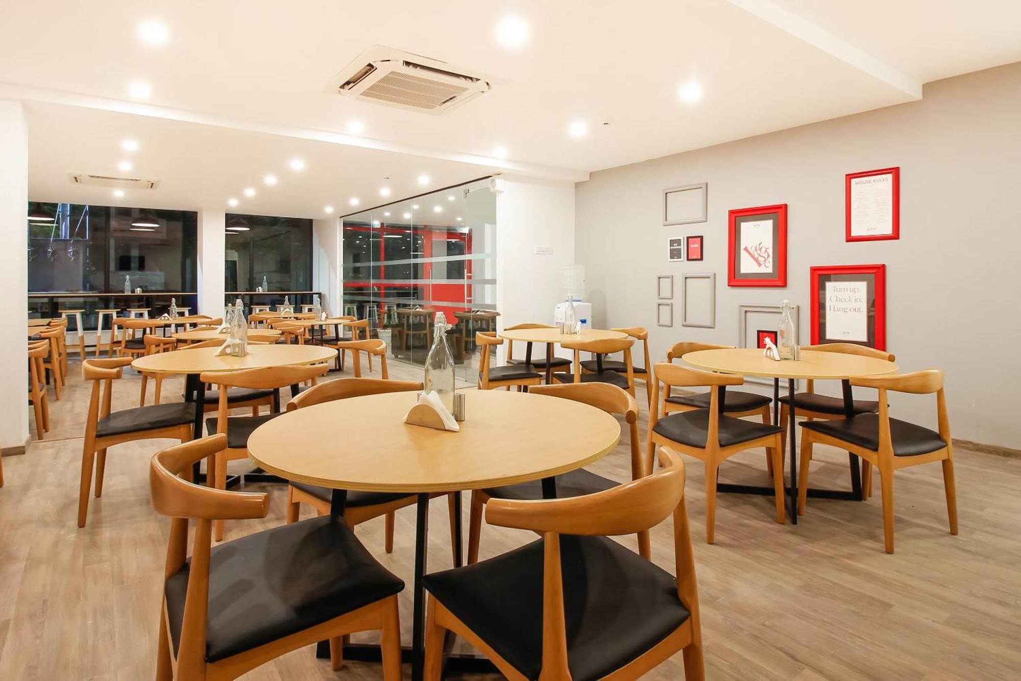 Super Townhouse The Cinco Hotel Near Esi Hospital ไฮเดอราบัด ภายนอก รูปภาพ